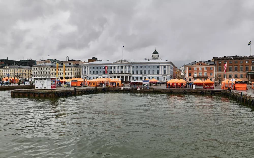 Market Square (Kauppatori) on the Helsinki waterfront