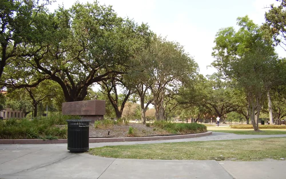 Oak-lined paths in Hermann Park, Houston