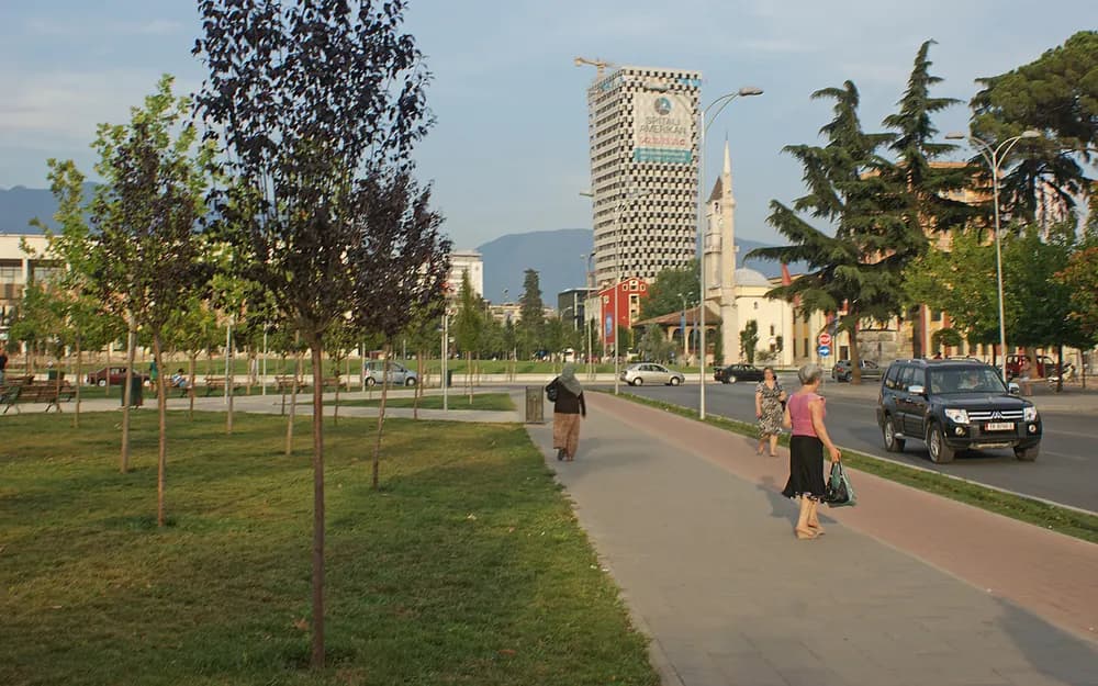 Skanderbeg Square, Tirana
