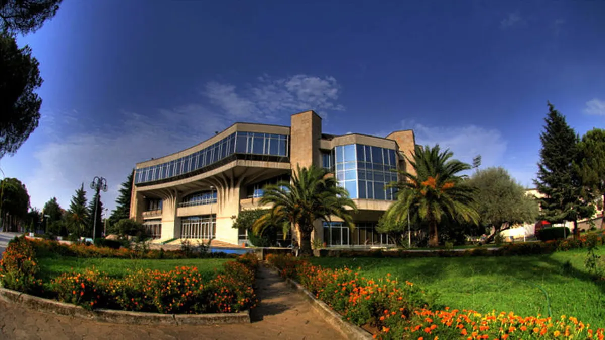 Palace of Congresses, Tirana