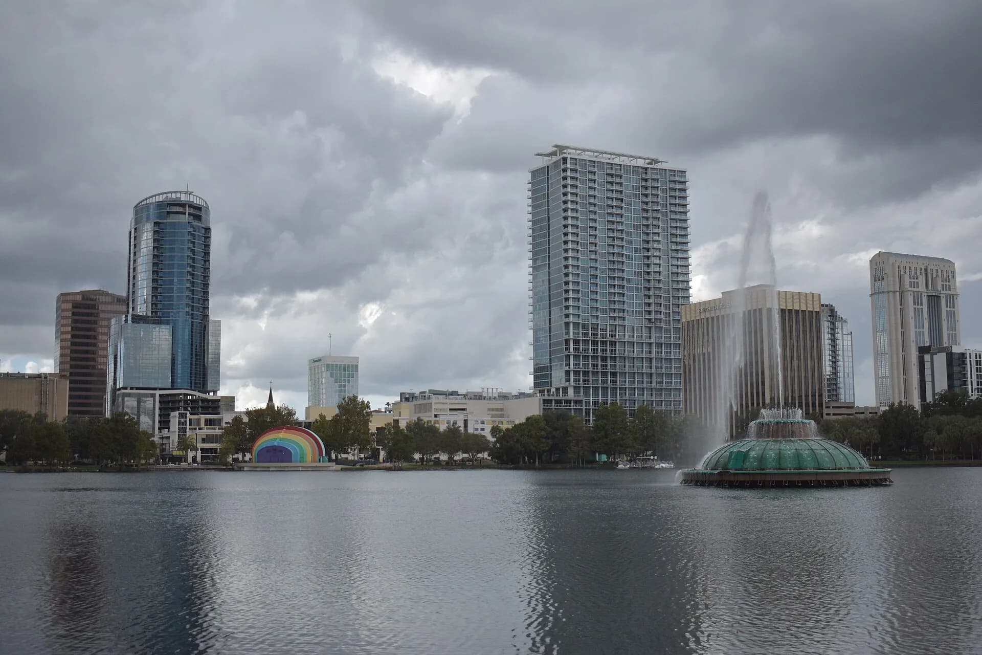 Lake Eola and the Orlando skyline